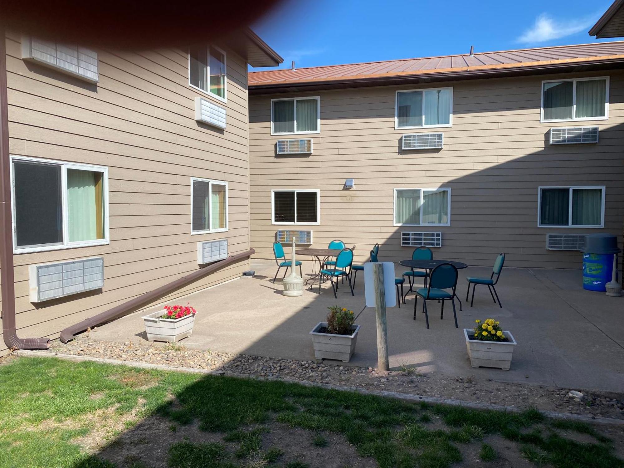 Super 8 By Wyndham Ogallala Exterior photo